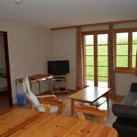 Apartamento Henry - Tiefparterre Appartement-fewo- Dusche Oder Bad- Wc 8-bettwohnung By Interhome *