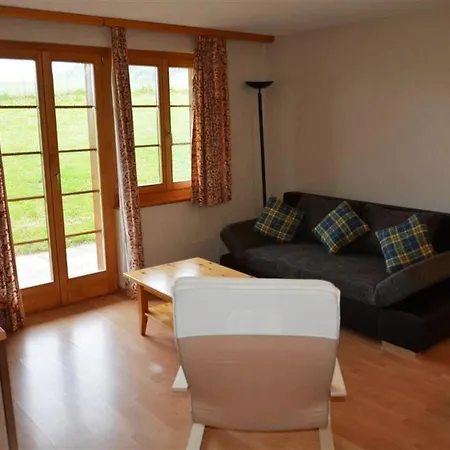 Apartamento Henry - Tiefparterre Appartement-fewo- Dusche Oder Bad- Wc 8-bettwohnung By Interhome