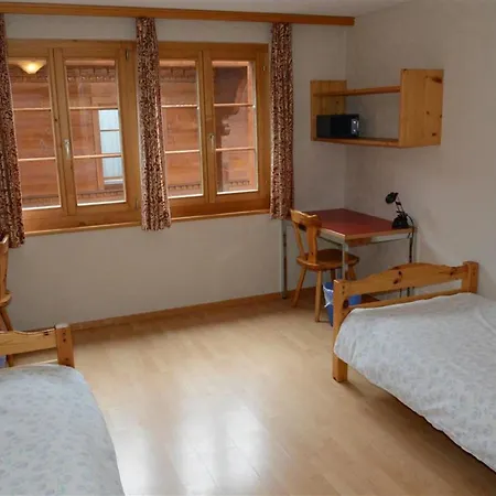 Henry - Tiefparterre Appartement-fewo- Dusche Oder Bad- Wc 8-bettwohnung By Interhome Apartamento *
